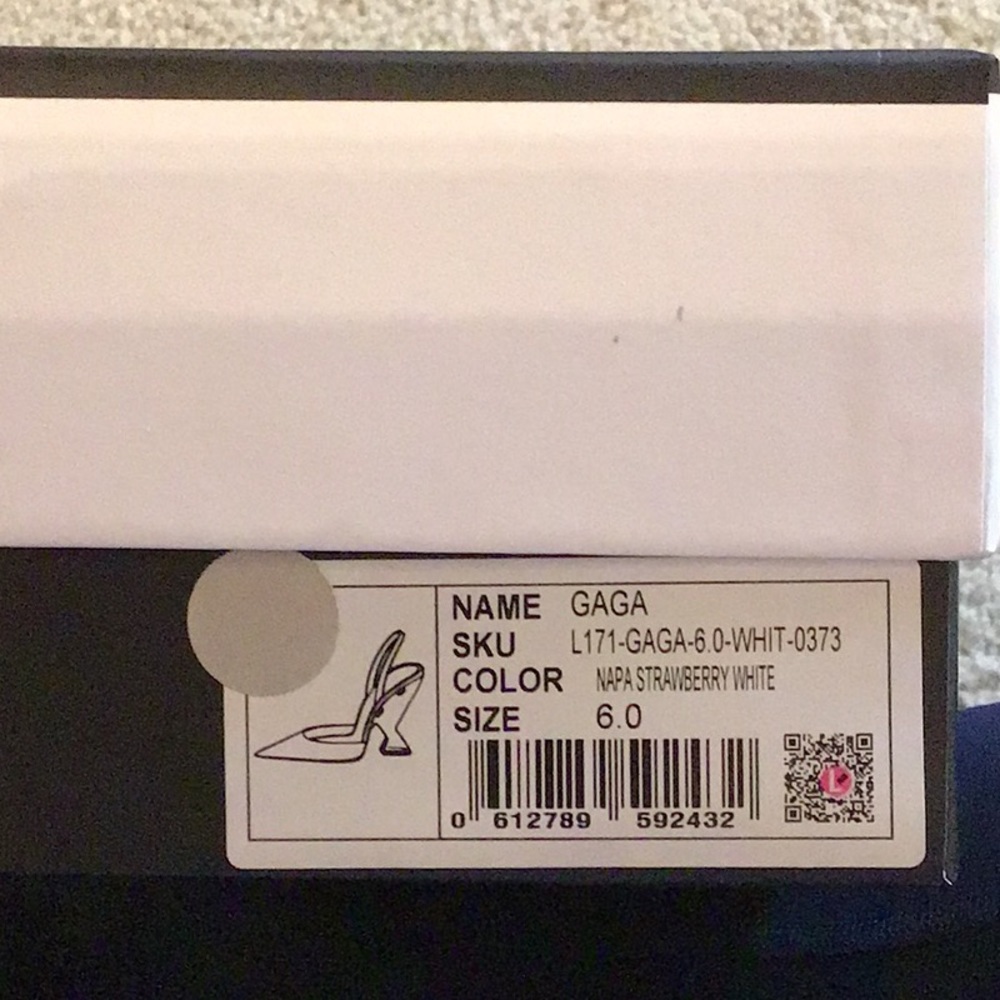 Larroude Slingback Heel (new in box) - Picture 6 of 6